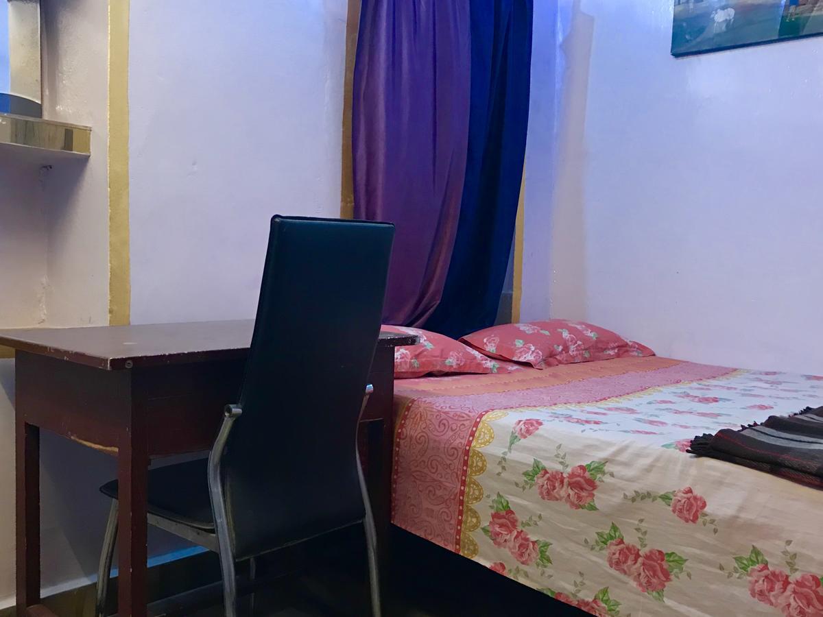 Golden Lodge Varanasi Exterior photo