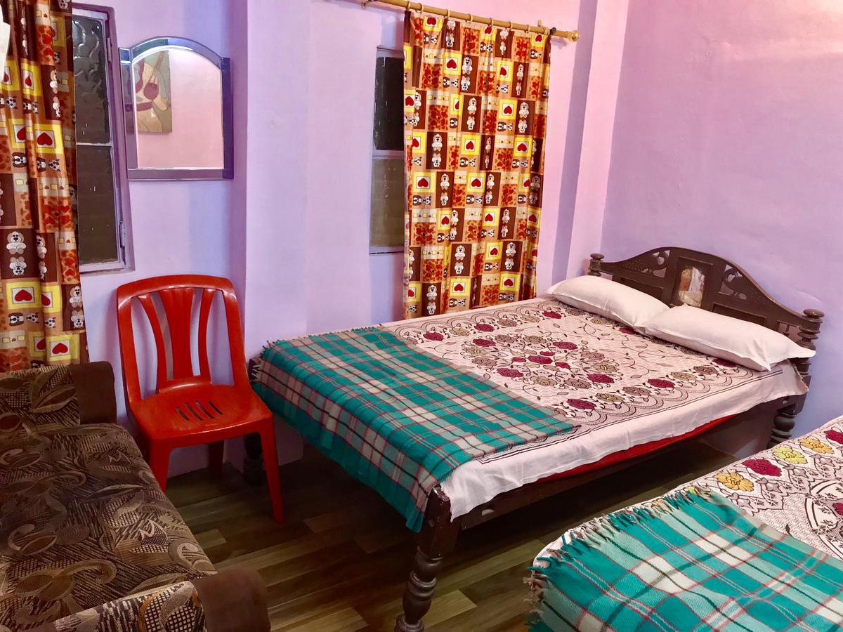 Golden Lodge Varanasi Exterior photo