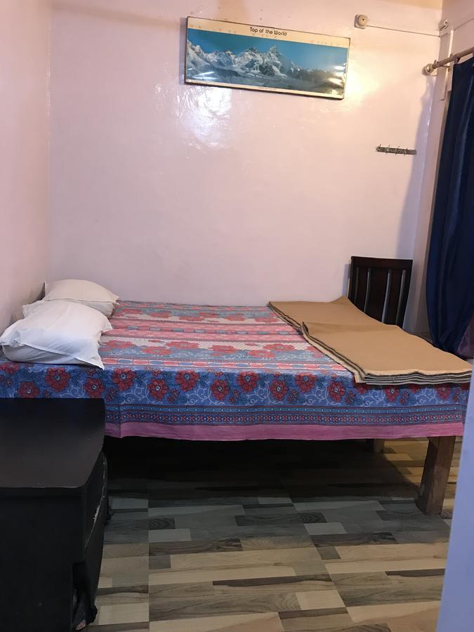Golden Lodge Varanasi Exterior photo